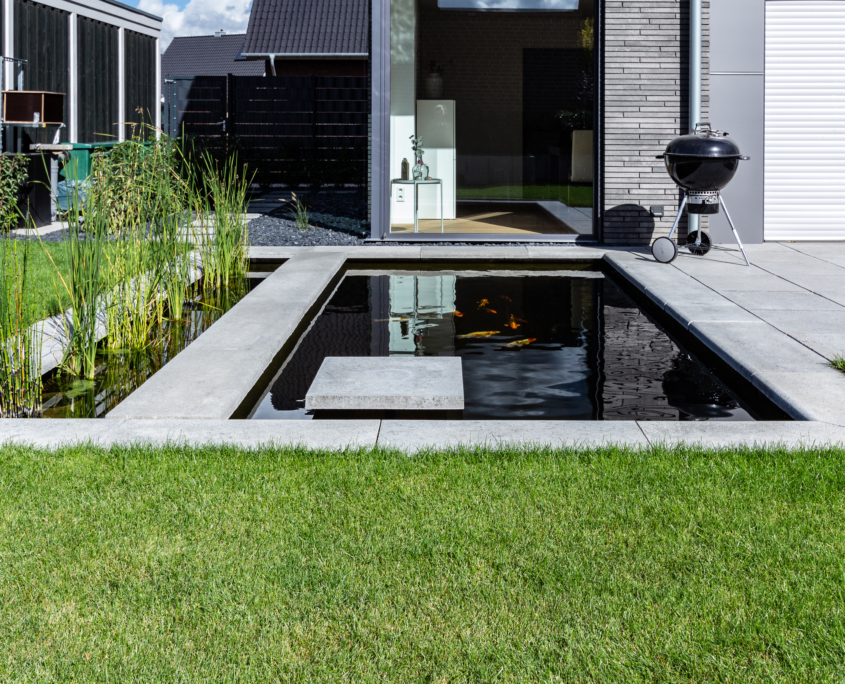 Garten und Landschaftsbau Bocholt Innovatio Koibecken Wasser im Garten